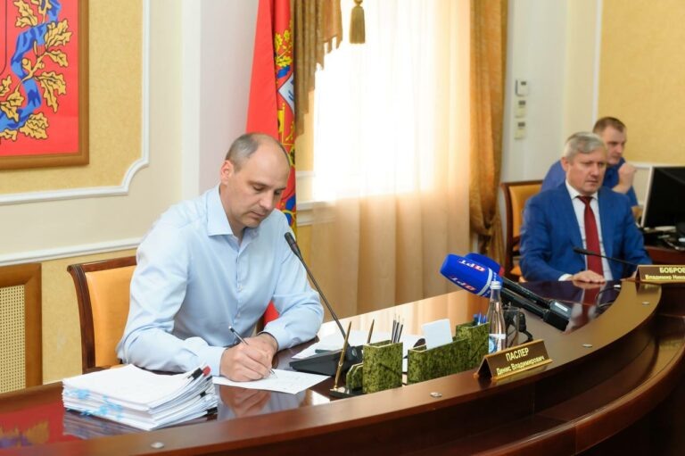    В правительстве утвердили новую меру поддержки пострадавших от паводка оренбуржцев Андрей Севостьянов