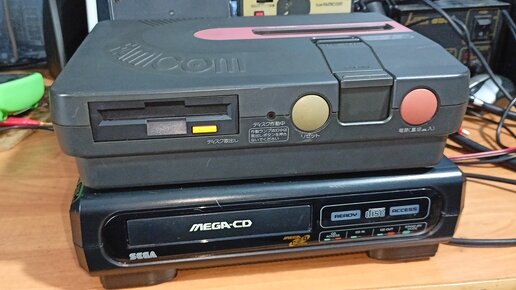 Twin Famicom и очень проблемная SEGA mega CD
