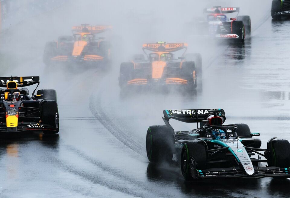    Red Bull Racing заподозрила Mercedes в нарушении правилGetty Images / Red Bull Content Pool