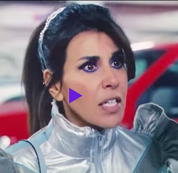 Листай эмоциональные кадры из фильма