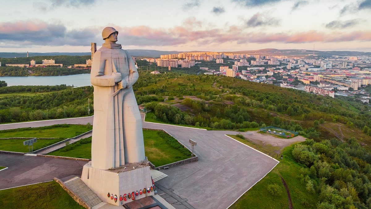 Памятник Алёше (Мурманск)