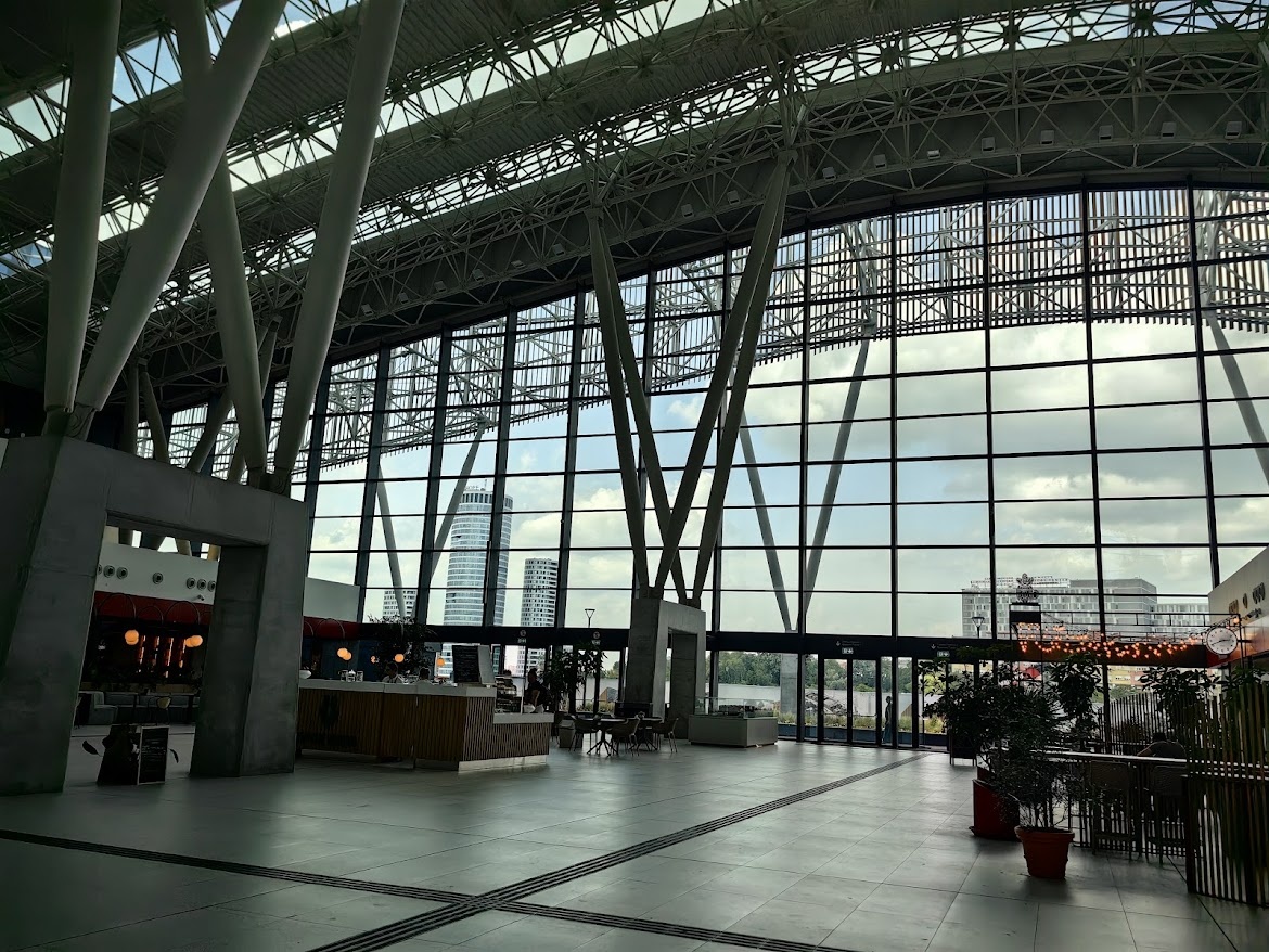 Просторно, правда?