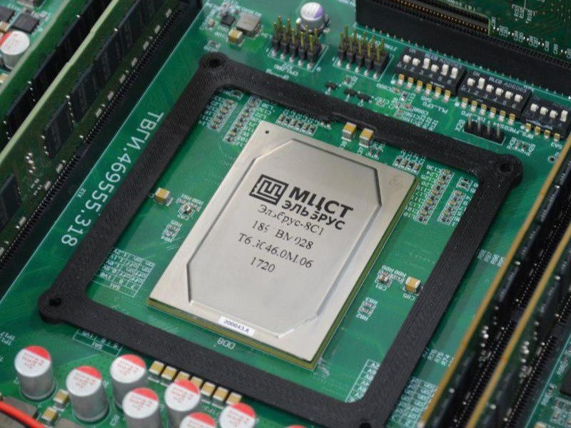 Компактный компьютер