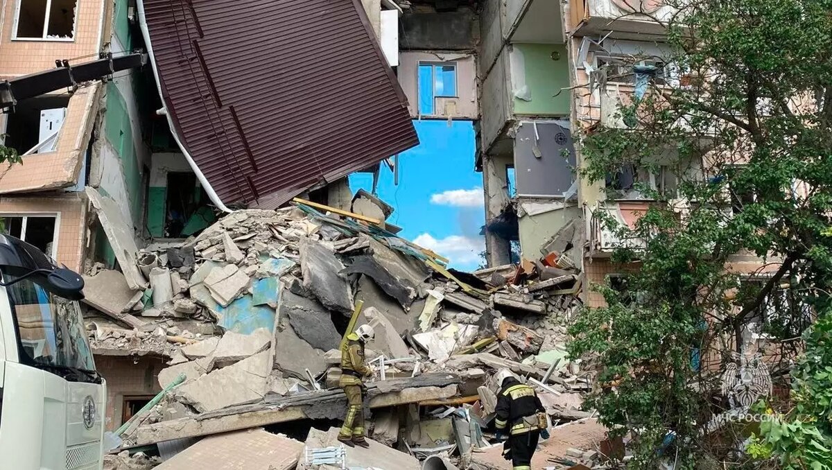     Источник: Телеграм-канал МЧС РФ