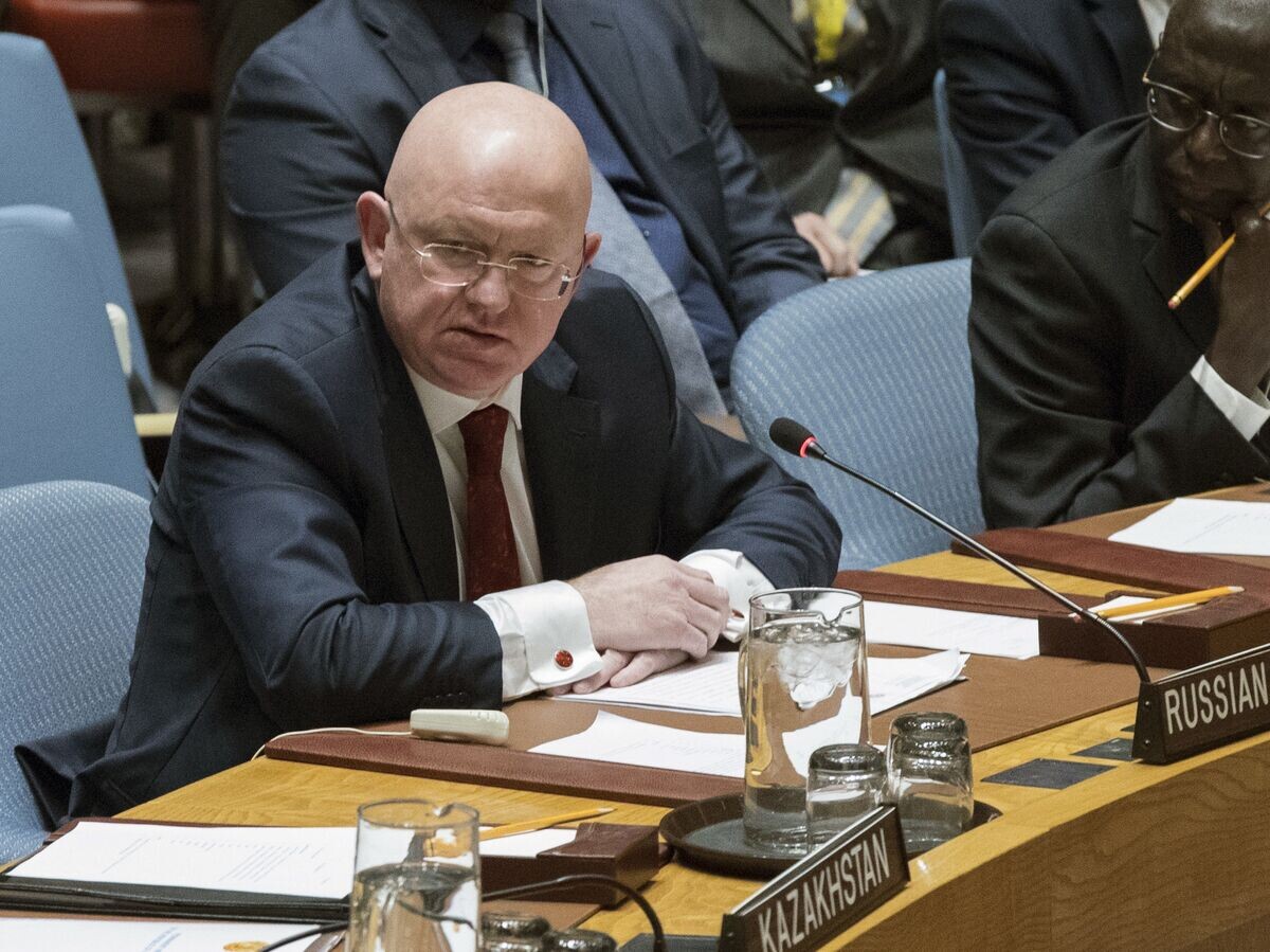    Постоянный представитель России при ООН Василий Небензя на заседании Совета безопасности ООН по Северной Корее. 15 декабря 2017© AP Photo / Mary Altaffer