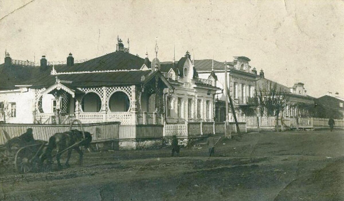 Усадьба купца Хозяинова Федора Прокопьевича. Фото 1910г. 