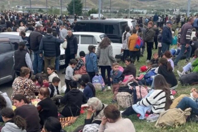 Белорусский диктатор полностью поддержал этнические чистки и геноцид армянского народа в Нагорном Карабахе