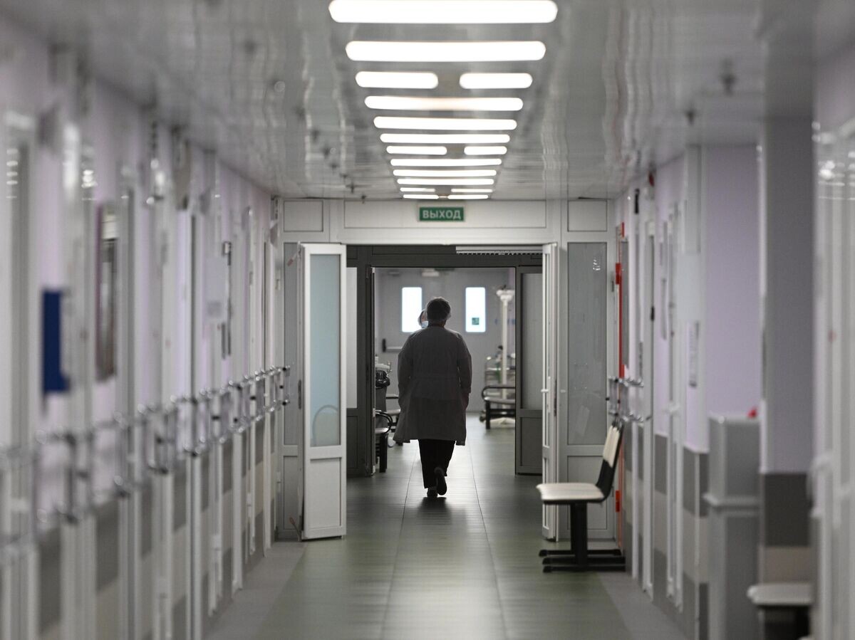    Медицинские работники в больнице© РИА Новости / Павел Бедняков