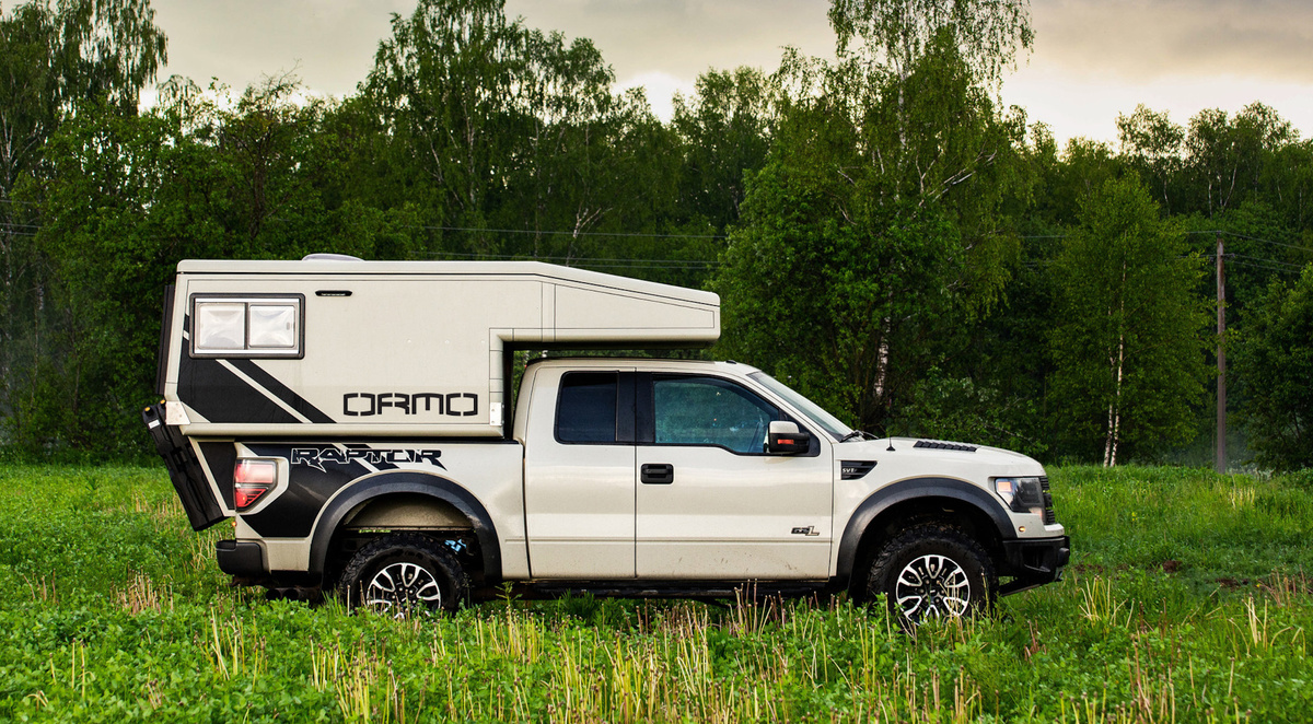 Жилой модуль ORMO Expedition L на Ford Raptor