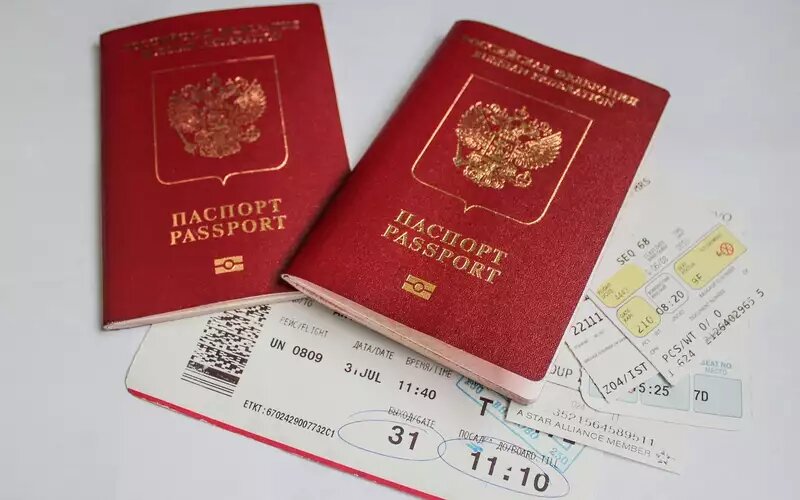 Российский союз туриндустрии (РСТ) сообщает о значительном росте числа случаев изъятия загранпаспортов у россиян на границе.