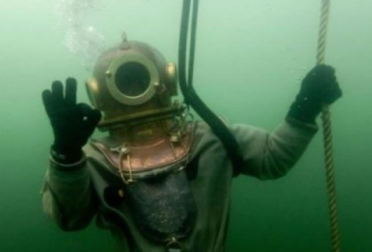 Костюм-трёхболтовка