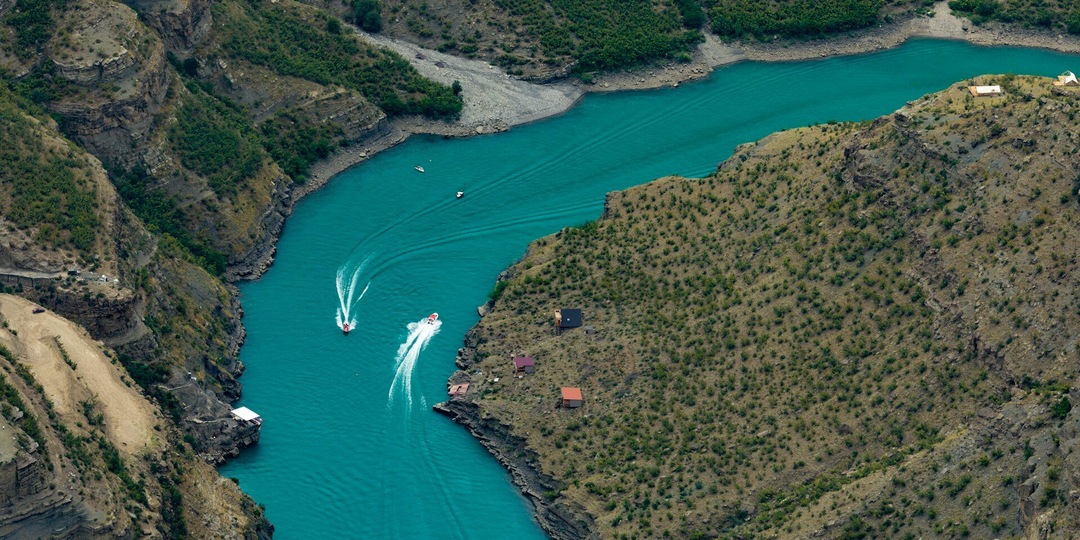 Какая река Кавказа самая крупная? От Кубани до Терека