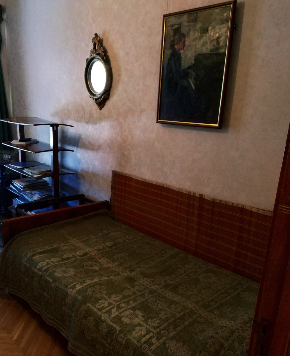 Спальня Святослава Рихтера в квартире на Бронной улице