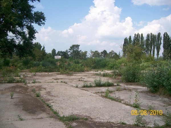 Остаки городка ГСМ и ВЧ 32962. Фото с httpsmy.mail.rubkangel245photo62109.html