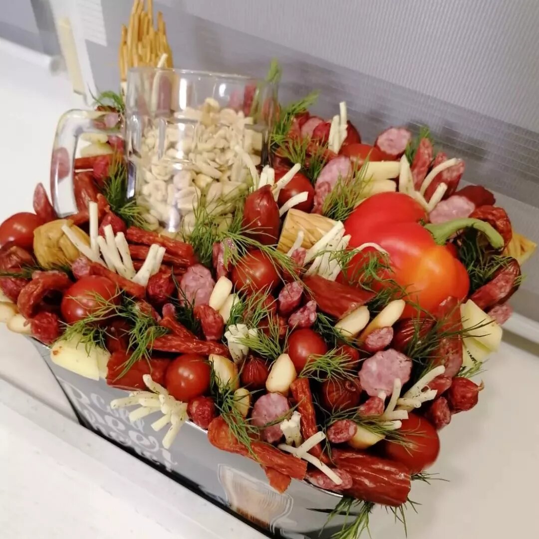 Набор мясных закусок - красиво и оригинально!