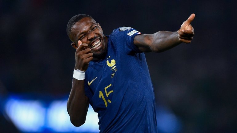    Маркус Тюрам в сборной Франции. Global Look Press