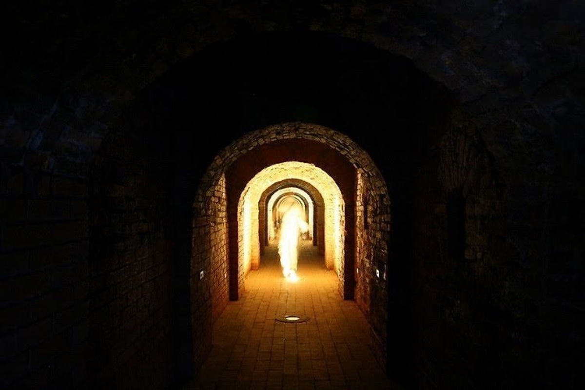 Фото в катакомбах