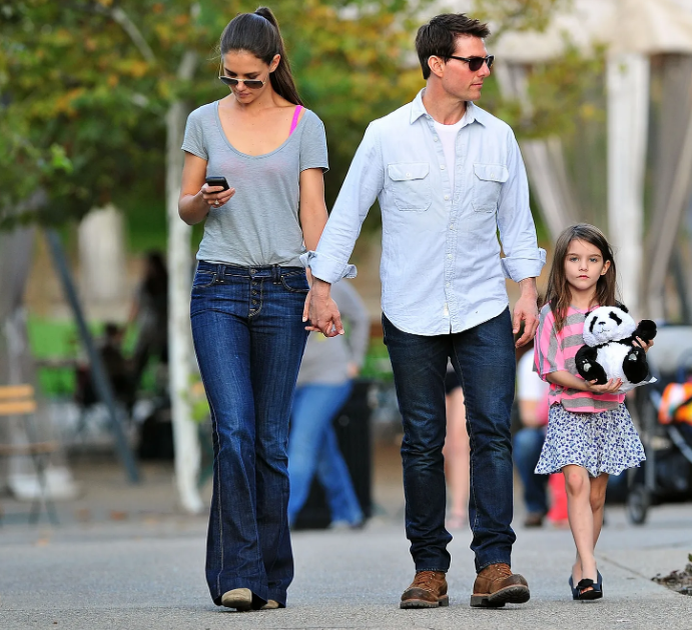 Том Круз с дочерью Сури Круз и бывшей женой Кэти Холмс. Фото с сайта mindstray