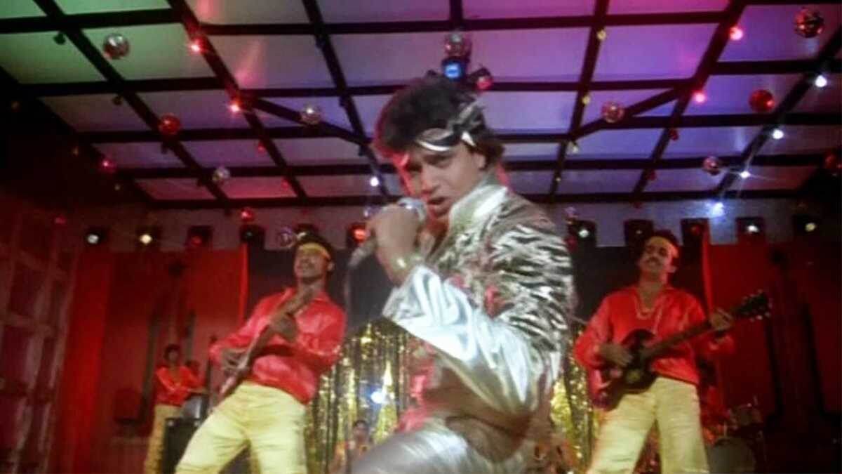 …Джимми, Джимми, Джимми, ача, ача, ача… Ровно 40 лет назад, в июне 1984 года на экранах кинотеатров СССР с грандиозным успехом прошёл индийский фильм - музыкальная мелодрама «Танцор диско».