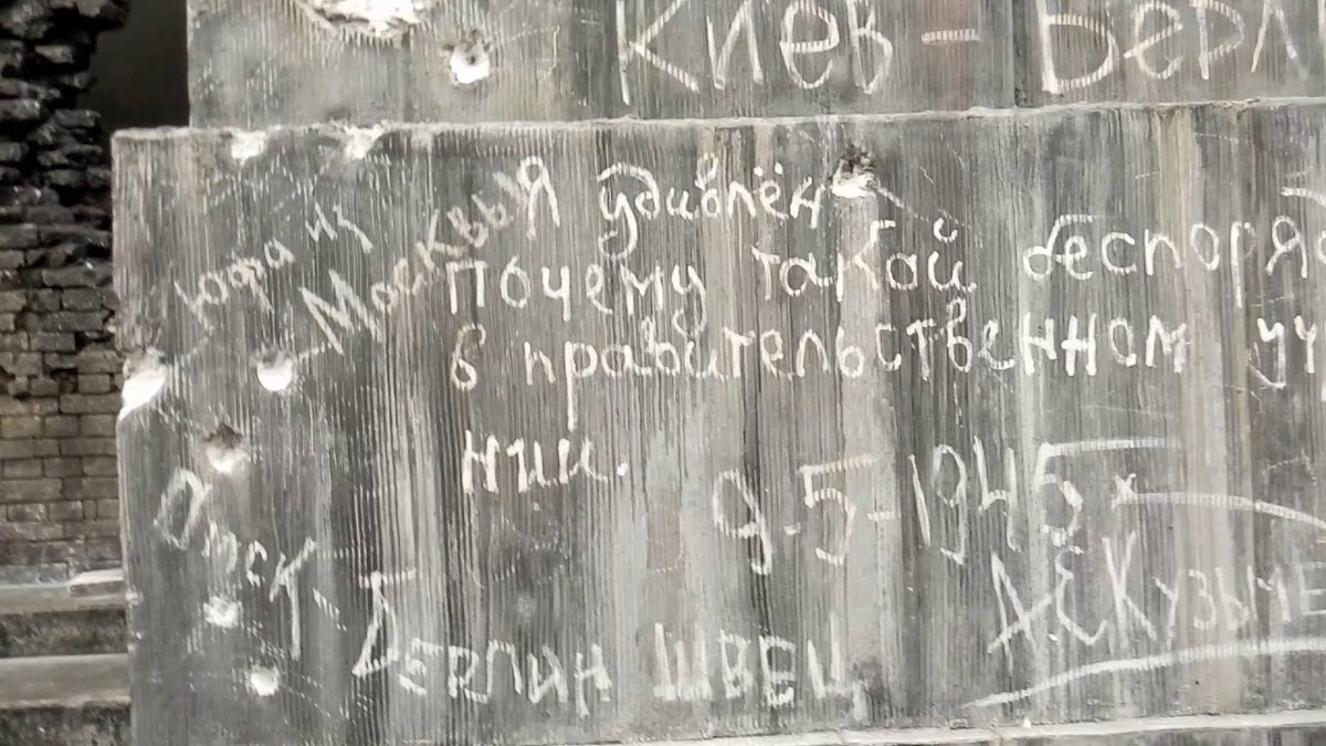 Красавец А. Е. Кузьменко! Пришёл, проверил, удивился. Практически Цезарь.