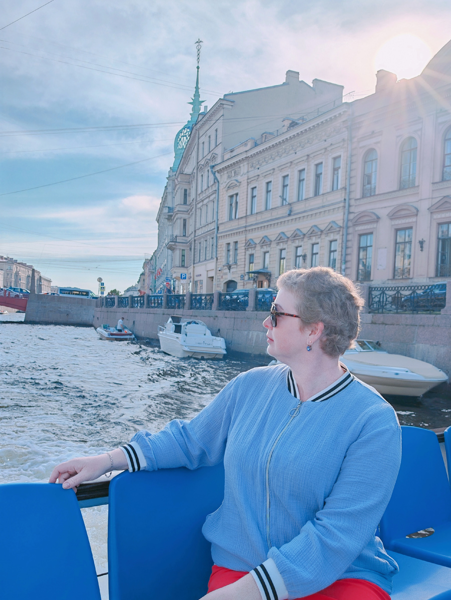 Спустя три месяца после последней хт. Волосы быстро отрастают. 