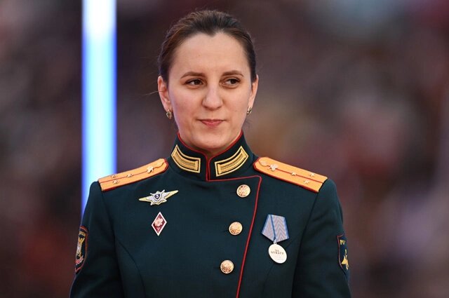    Военнослужащая медицинской службы, лейтенант Мария Мирошниченко, награжденная медалью «За отвагу» за спасение людей в ходе спецоперации. Фото:  РИА Новости/ Павел Бедняков