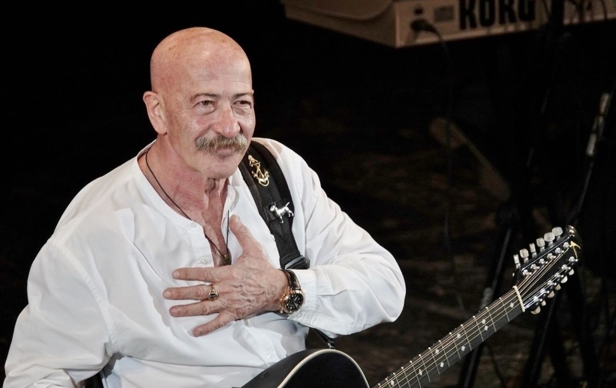 Александр Яковлевич Розенбаум.