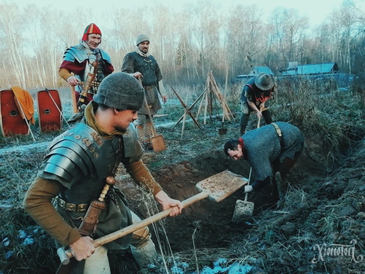 Копье? Какое такое копье, Лопата!!!!