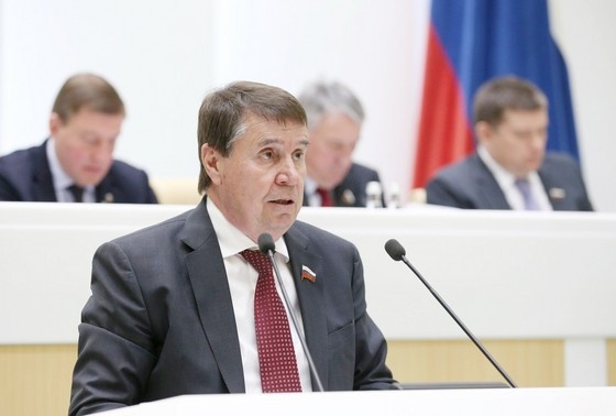    Сергей Цеков