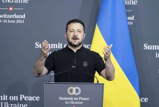    Владимир Зеленский