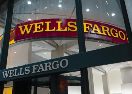    Американская финансовая корпорация уволила часть сотрудников — симулировали работу на компьютере