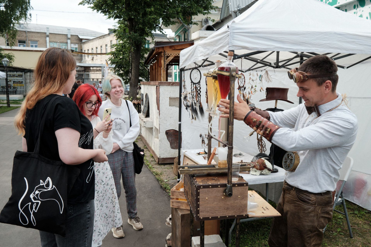 Листайте вправо, чтобы увидеть больше изображений