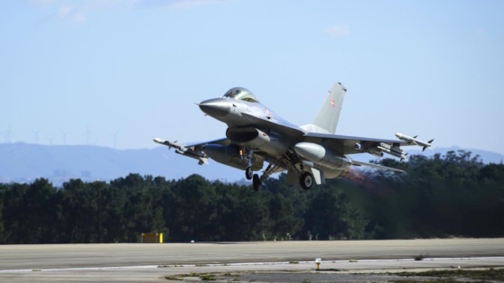    Зеленский высказался о сроках передачи Киеву истребителей F-16 из Дании Роман Захаров