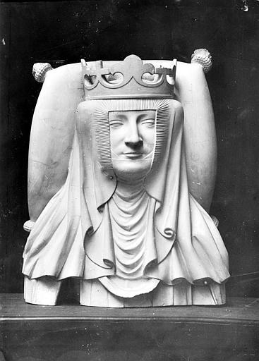 Изабелла Баварская. Иллюстрация любезно подобрана постоянной читательницей канала