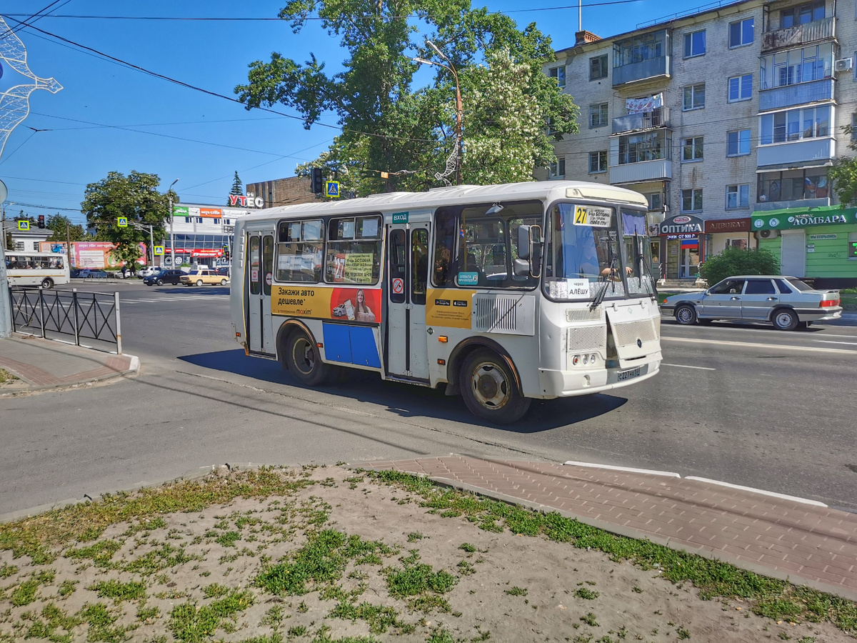 Автобус ПАЗ-32054 на маршруте № 27. Улица 60-летия Октября.