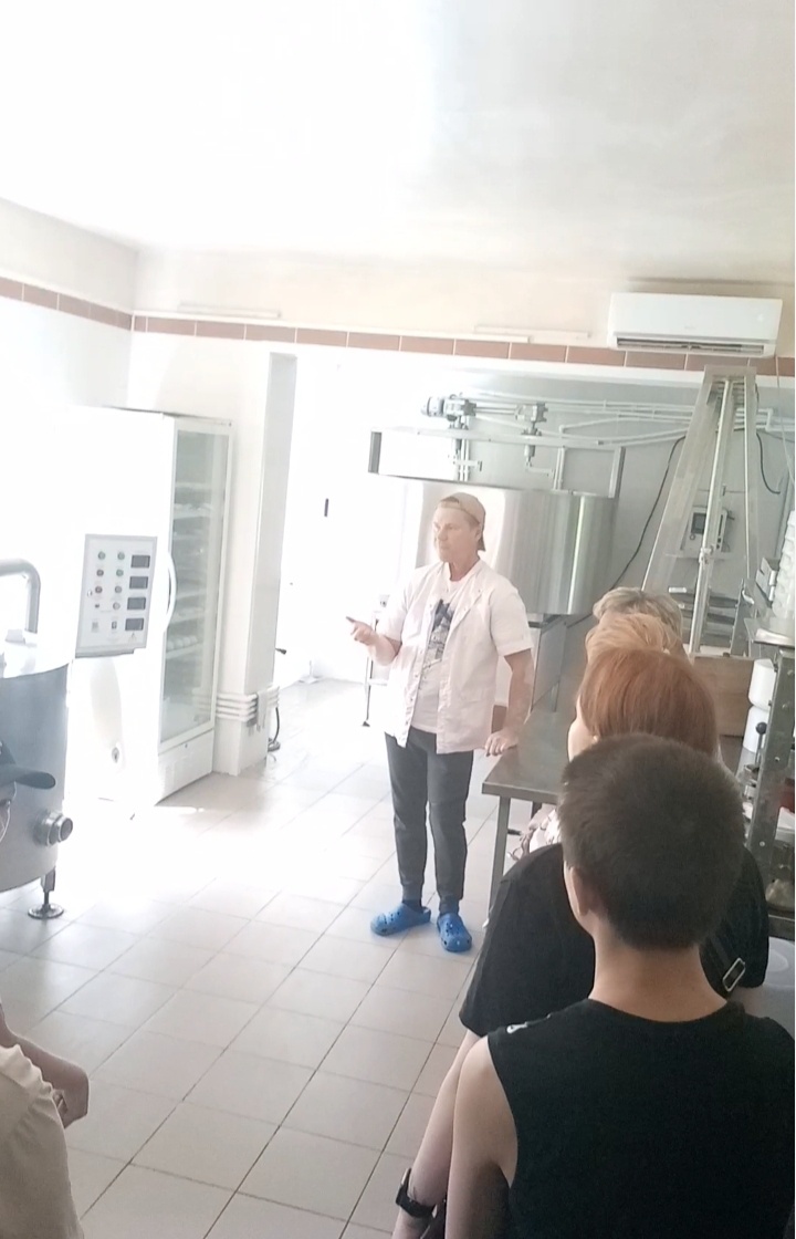 Экскурсия по сыроварне