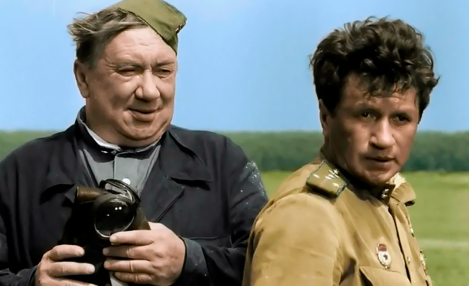 Скажу честно, фильм "В бой идут одни старики" (1973) входит в тройку моих любимых фильмов о Великой Отечественной войне.