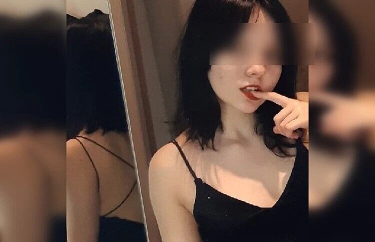 На теле девочки насчитали не менее 5 ударов, нанесенных чем-то острым. Фото: Соцсети.