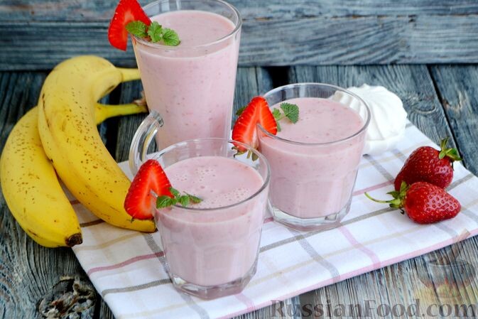 молоко, клубника, зефир, банан