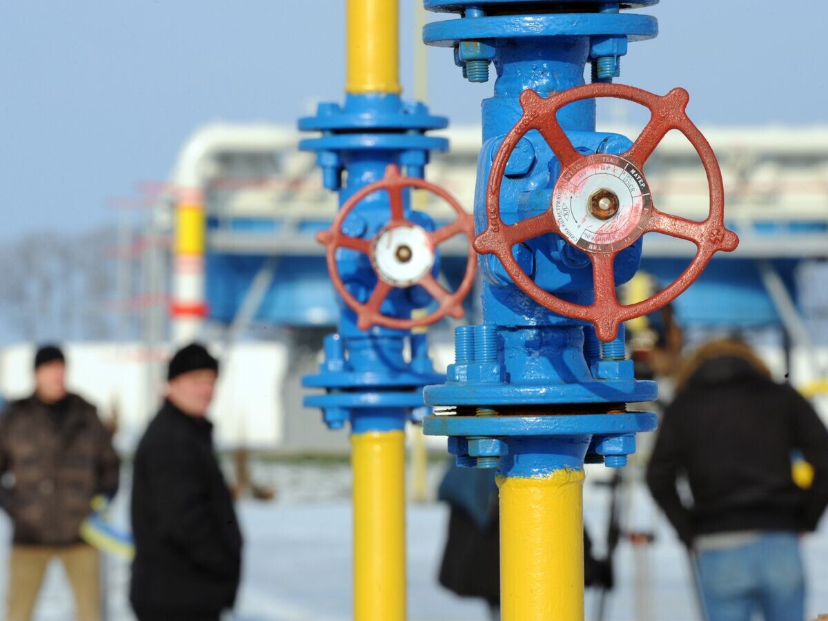    Сотрудники компании "Нафтогаз".© AFP / Sergei Supinsky