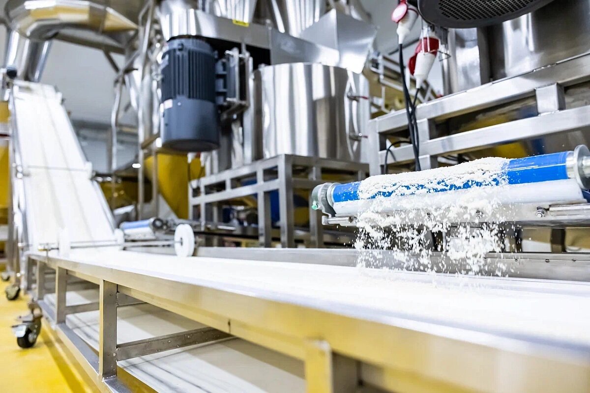 © Правительство Калининградской области / gov39.ru (Новое предприятие ежегодно будет выдавать 47 тыс. тонн продукции)