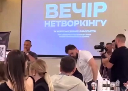    Языковой скандал в Одессе. «Патриотку» выдворили с бизнес-тренинга за требование перейти на украинский