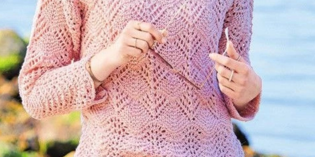 Несколько моделей джемперов для вязания из последних выпусков журналов Сабрина.🧶👚👧