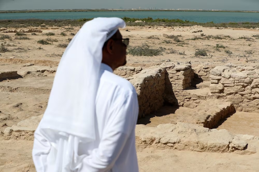 Город расположен на острове Синния у лагуны. Фото: Umm Al Quwain Department of Tourism and Archaeology / Крис Уайток / The National.