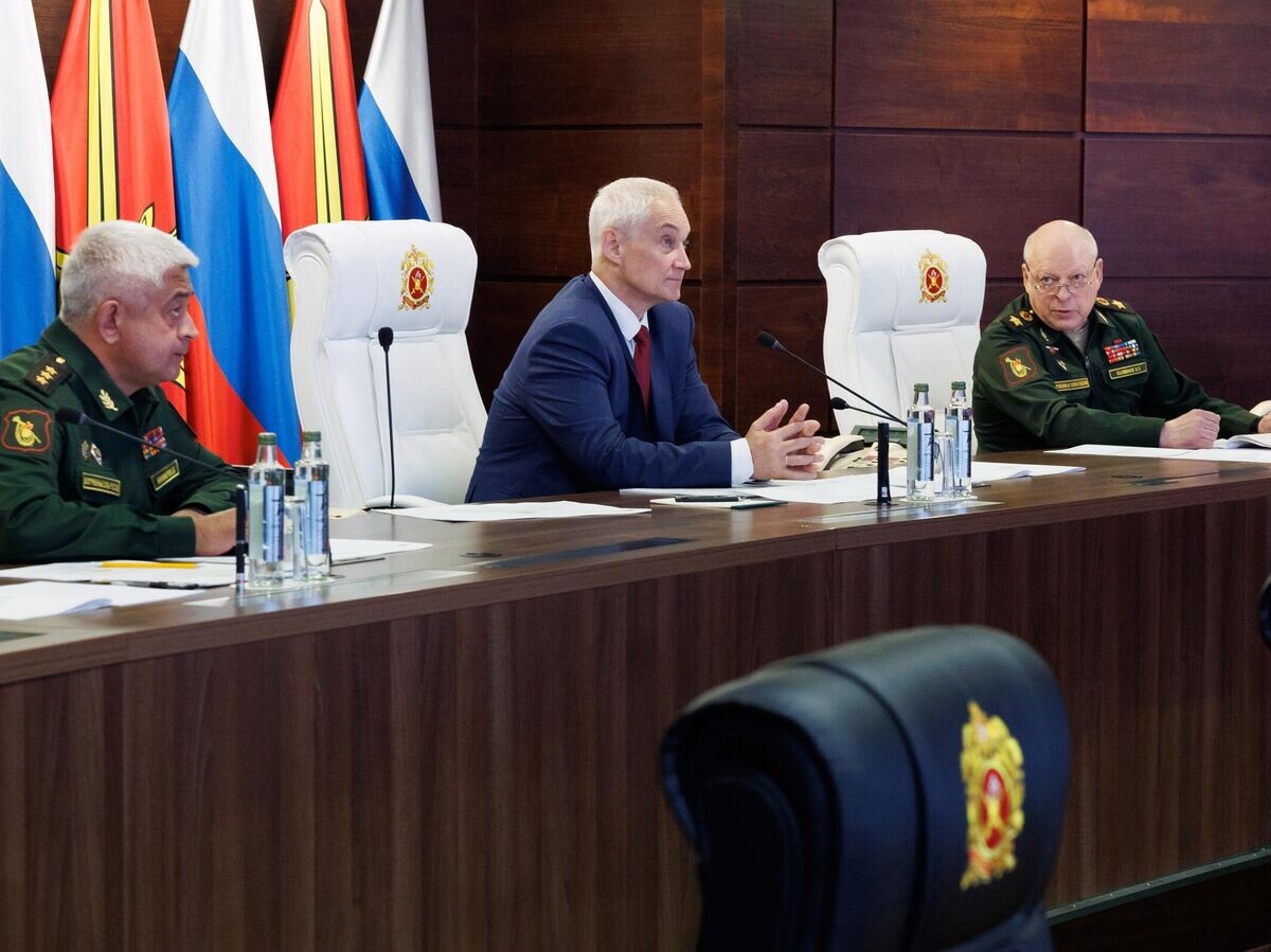    Министр обороны РФ Андрей Белоусов проинспектировал центр управления Сухопутных войск© РИА Новости / Пресс-служба Минобороны РФ