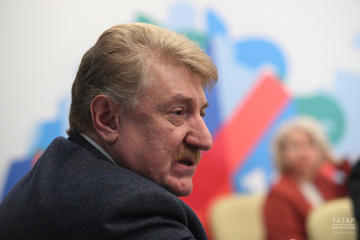 Андрей Кондратьев рассказал о том, почему выборы в республиканский парламент всегда конкурентны и как будет обеспечиваться прозрачность осеннего голосования. Фото: © Михаил Захаров / «Татар-информ»