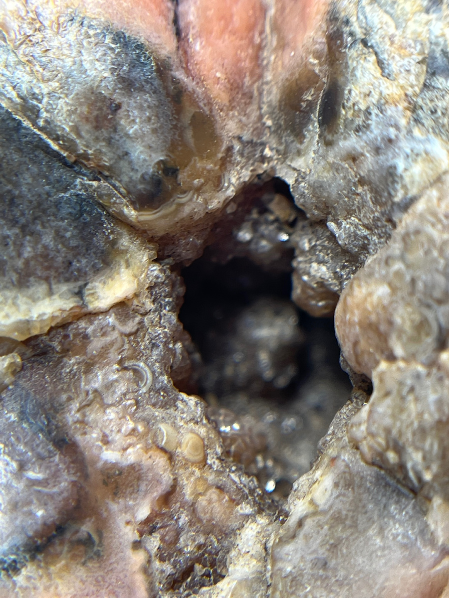 Видите рисунок колечками?