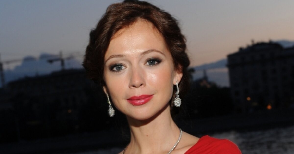 Елена Захарова