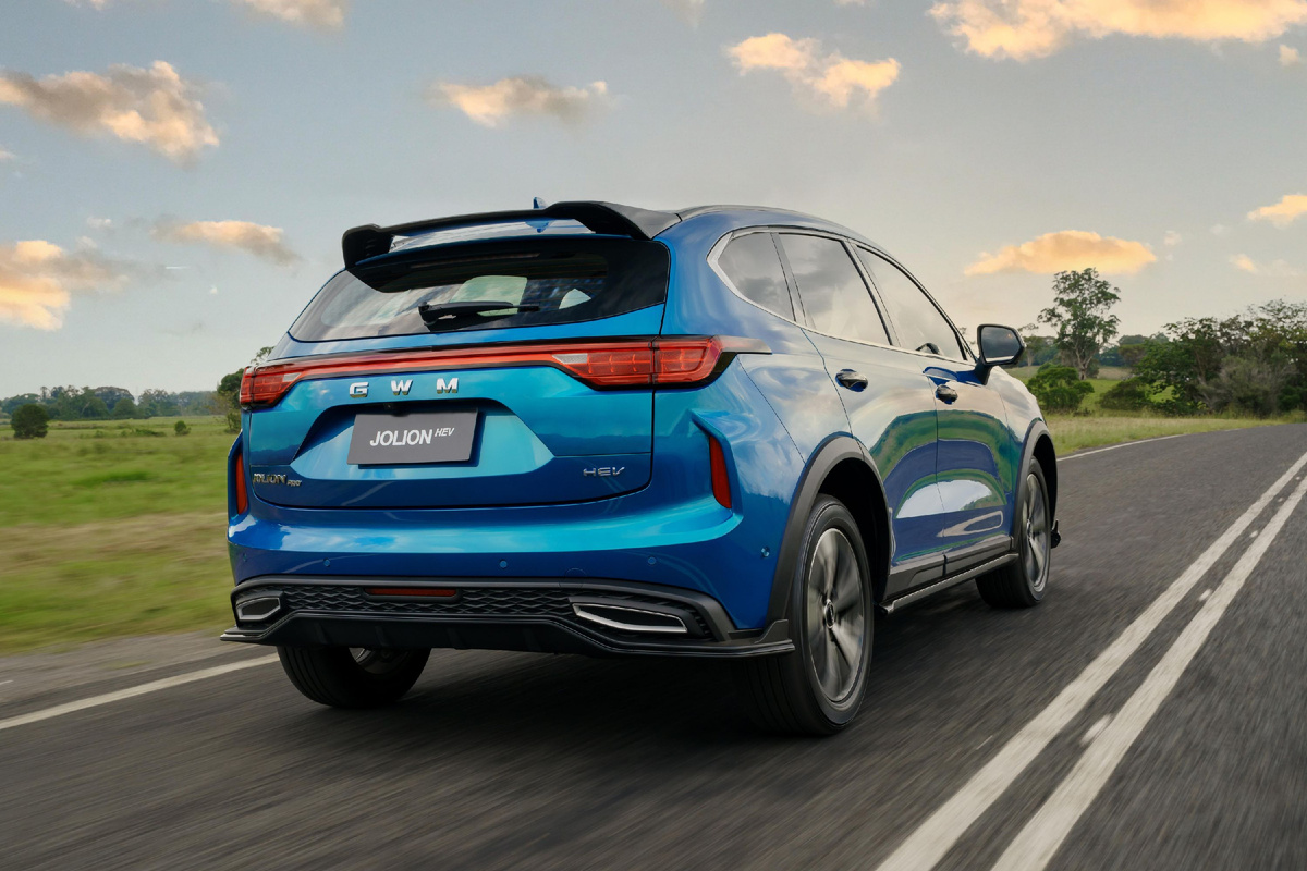 Новый Haval Jolion Pro HEV (Jolion Hybrid) для австралийского рынка с другим дизайном: сзади стал больше похож на Geely Coolray, не находите?))