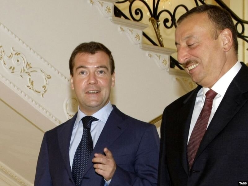 Дмитрий Медведев и Ильхам Алиев. Источник: ТАСС